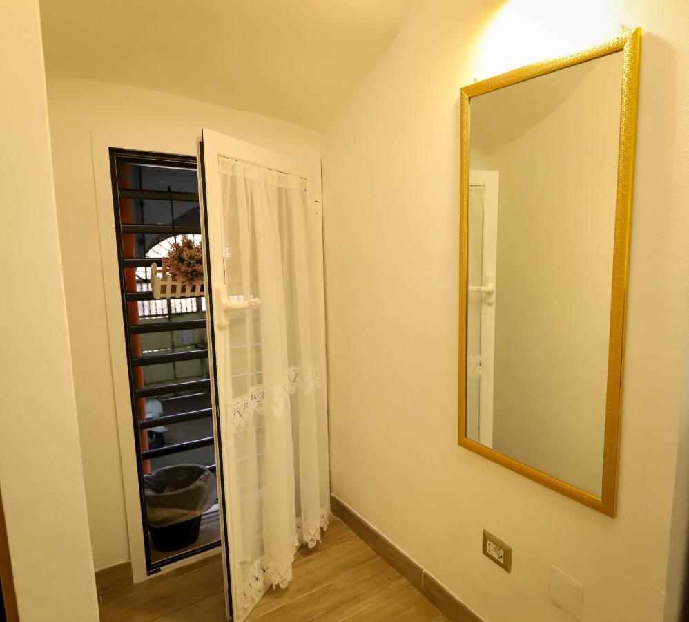 Casa Diaz Bed and Breakfast Napels Buitenkant foto